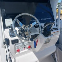 Edge water 228 cc