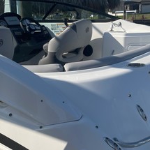 Hurricane 2200 sundeck