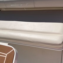Boston Whaler 285 Conquest