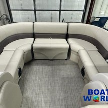 Premier Pontoons Navigator 220