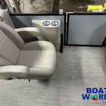Premier Pontoons Navigator 220