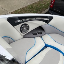 Malibu Wakesetter 23 LSV