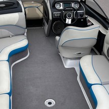 Malibu Wakesetter 23 LSV