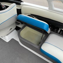 Malibu Wakesetter 23 LSV