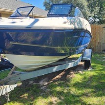 Bayliner VR5 BOWRIDER
