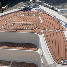 Sea Ray pro 208 bay