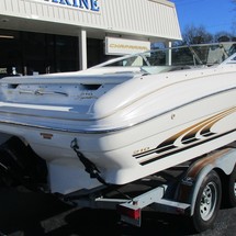 Sea ray 260 bow rider select