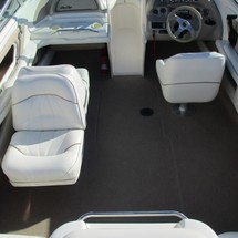 Sea ray 260 bow rider select