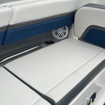 Chaparral 243 Vortex VRX