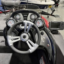 Tracker Pro Team 175 TXW