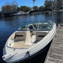 Chaparral 19 H2O Ski & Fish