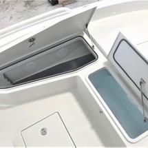 Ranger boats 2400 bay