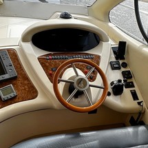 Azimut 46
