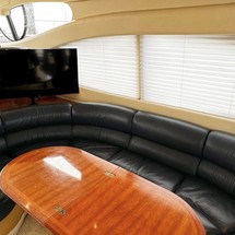 Azimut 46