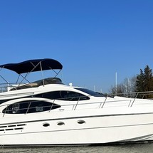 Azimut 46