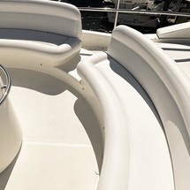 Azimut 46