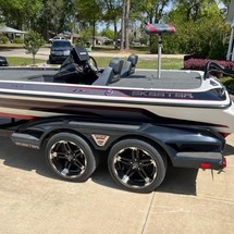 Skeeter fx21 apex edition