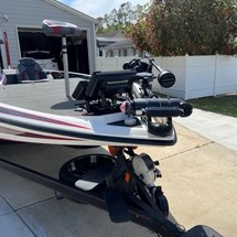Skeeter fx21 apex edition