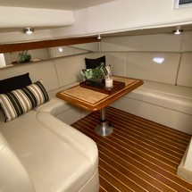 Rinker 370 EX