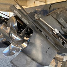 Rinker 370 EX