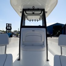 Sea Ray hunt ultra 211