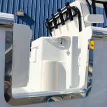 Sea Ray hunt ultra 211