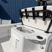 Sea Ray hunt ultra 211