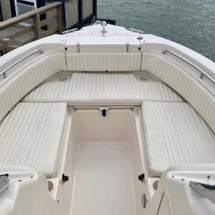 Grady-White Freedom 225