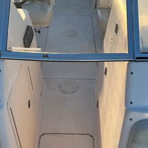 Grady-White Freedom 225