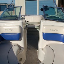 Sea ray 200 select
