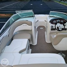 Sea Ray 200 Sundeck