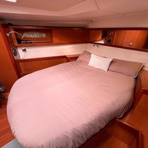 Beneteau Oceanis 54