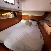 Beneteau Oceanis 54