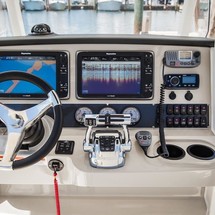 Boston Whaler 270 Dauntless