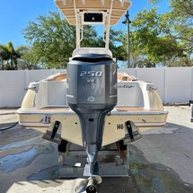 Chris-Craft Catalina 23