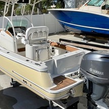 Chris-Craft Catalina 23