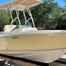 Chris-Craft Catalina 23
