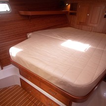Mjm yachts 40z