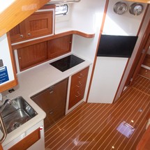 Mjm yachts 40z