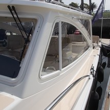 Mjm yachts 40z
