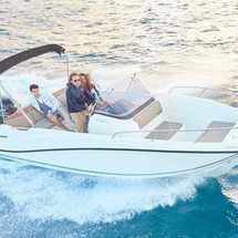 Quicksilver Activ 675 Open