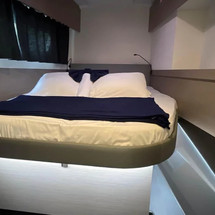 Fountaine Pajot Astrea 42