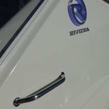 Riviera 6000 Sport Yacht