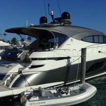 Riviera 6000 Sport Yacht