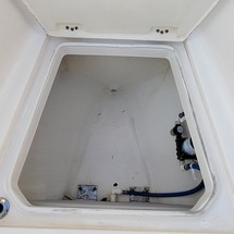 Robalo centre console r272