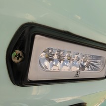 Robalo centre console r272