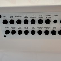 Robalo centre console r272