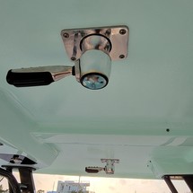 Robalo centre console r272