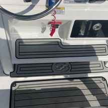 248 Sea Fox Commander