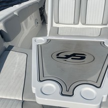 248 Sea Fox Commander